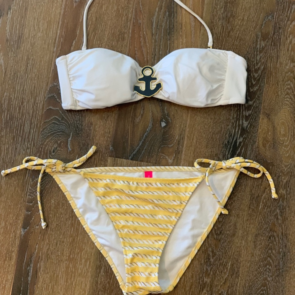 Victoria’s Secret Bikini - small top & bottom